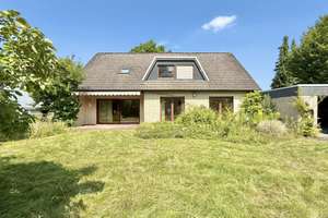Solides & großzügiges Architektenhaus mit schönem Garten in reizvoller Wohnlage – Die vollständige Adresse der Immobilie erhältst du vom Anbieter., 30938 Burgwedel – Vorschaubild 10