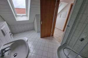2‑Zimmer‑Maisonette über zwei Ebenen mit Balkon, EBK und Stellplatz – Die vollständige Adresse der Immobilie erhältst du vom Anbieter., 70565 Rohr, Stuttgart – Vorschaubild 12