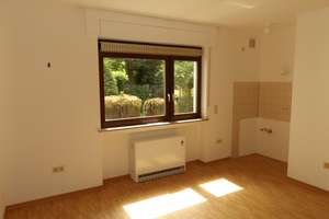 Nur für Studenten: Frisch renoviertes Apartment in Köln-Humboldt/Gremberg ***WBS erforderlich***