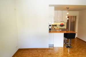 Provisionsfrei: 1-Zimmer-Wohnung in Uni-Nähe in Schwabing-West, Fenster zum ruhigen Innenhof – Elisabethstraße 42, 80796 Neuschwabing, München – Vorschaubild 4