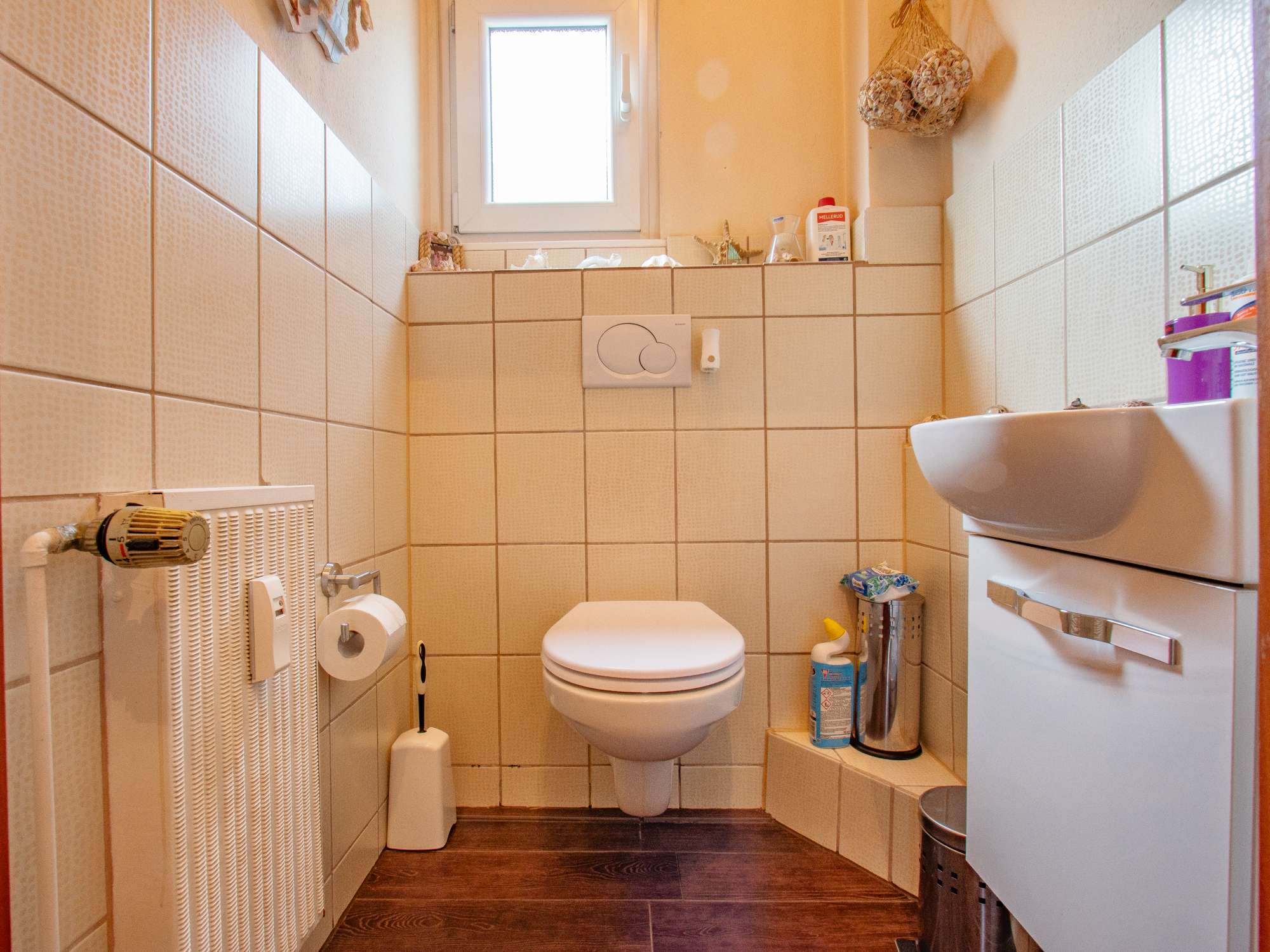 Immobilie in Detmold - Detmold-Heiligenkirchen: Idyllisches Wohnen im Grünen – charmante EG-Wohnung mit Wintergarten! - Bild 2