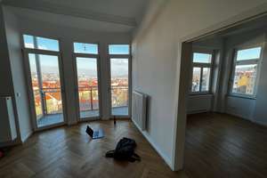 Fantastischer Blick über die ganze Stadt! 4-Zimmer-Wohnung (Altbau) mit 2 Balkonen in Stuttgart West – Reinsburgstraße 158, 70197 Rotebühl, Stuttgart – Vorschaubild 2