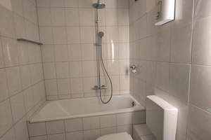 Frisch renovierte 2,5-Zimmer-Wohnung mit Terrasse, Fußbodenheizung & TG in Düsseldorf-Gerresheim – Steinweg 24, 40468 Derendorf, Düsseldorf – Vorschaubild 9