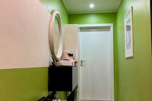 ***TRAUMHAUS MIT 2 GROßEN WOHNUNGEN UND WOHNKELLER IM MEDITERRANEN STIL*** – Bohlstraße 3, 72555 Metzingen – Vorschaubild 9