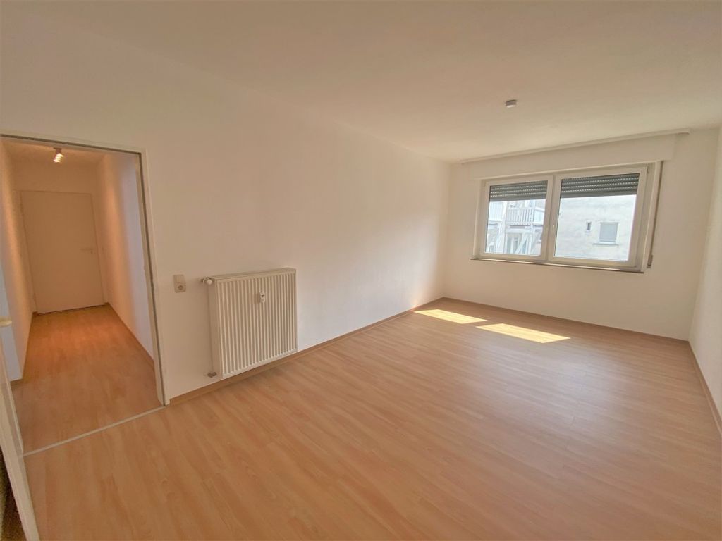 2-Zimmerwohnung am Rande der Fußgängerzone- Nähe Staatstheater!