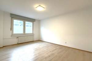 Modernisierte 3-Zimmer-Wohnung im Hochparterre mit zwei Stellplätzen in Duisburg-Hamborn!