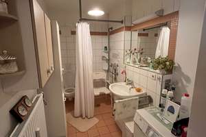 "Wohnen mit Service" in Stadtmitte: Barrierefreie 2-Zimmer-Seniorenwohnung  in zentraler Lage! – Neustraße 25b, 46236 Stadtmitte, Bottrop – Vorschaubild 2