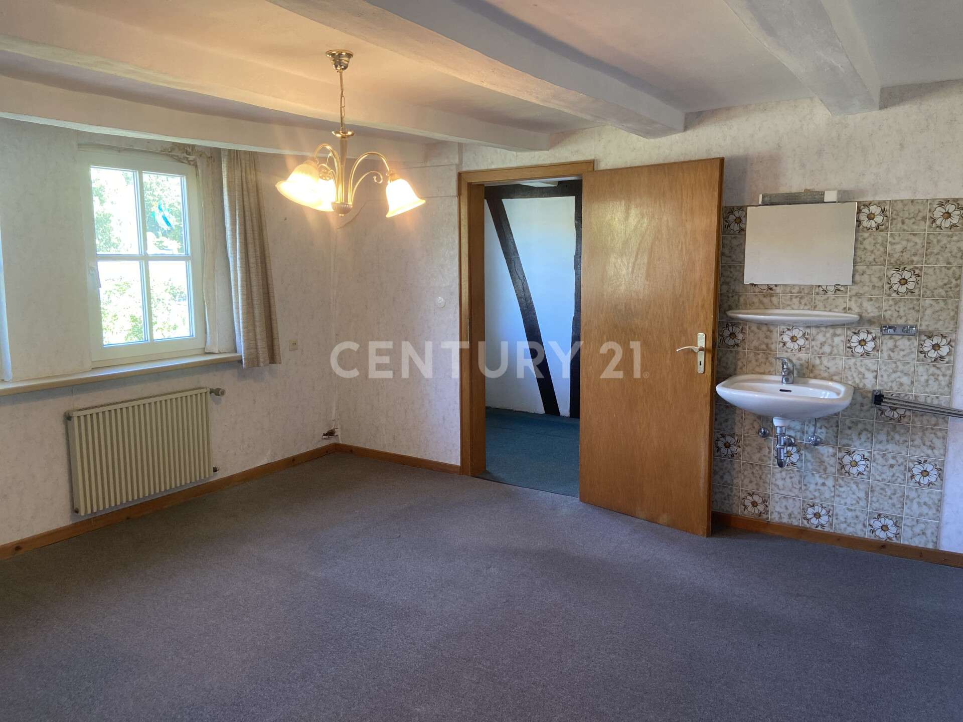 Immobilie in Kirchhundem - Landliebe pur! Historisches Fachwerkhaus im Herzen des Sauerlands! - Bild 2