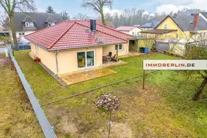 IMMOBERLIN.DE - Energieeffizienter & eleganter Bungalow mit Sonnengarten in ländlicher Lage – Ostprignitz-Ruppin (Kreis) – Vorschaubild 3