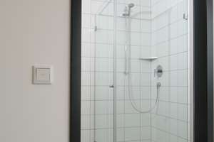 Schickes 1-Raum-Appartement mit Balkon und Einbauküche mitten in der Bielefelder City – 33602 Mitte, Bielefeld – Vorschaubild 3