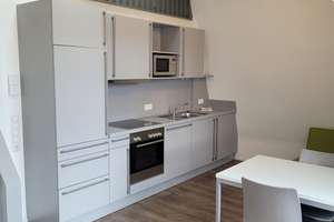 Möblierte 2,5 Zi.-Maisonette inkl. Reinigungs-und Wäscheservice / Anmietung bis 31.10.2026 möglich – Schwabstr. 45, 70197 Rotebühl, Stuttgart – Vorschaubild 2