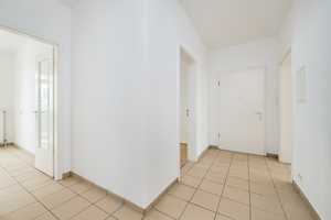 Provisionsfrei: Bezugsfreie 3-Zimmer-Wohnung am Soho House
Free 3-room apartment at Soho House – Berlin – Vorschaubild 9