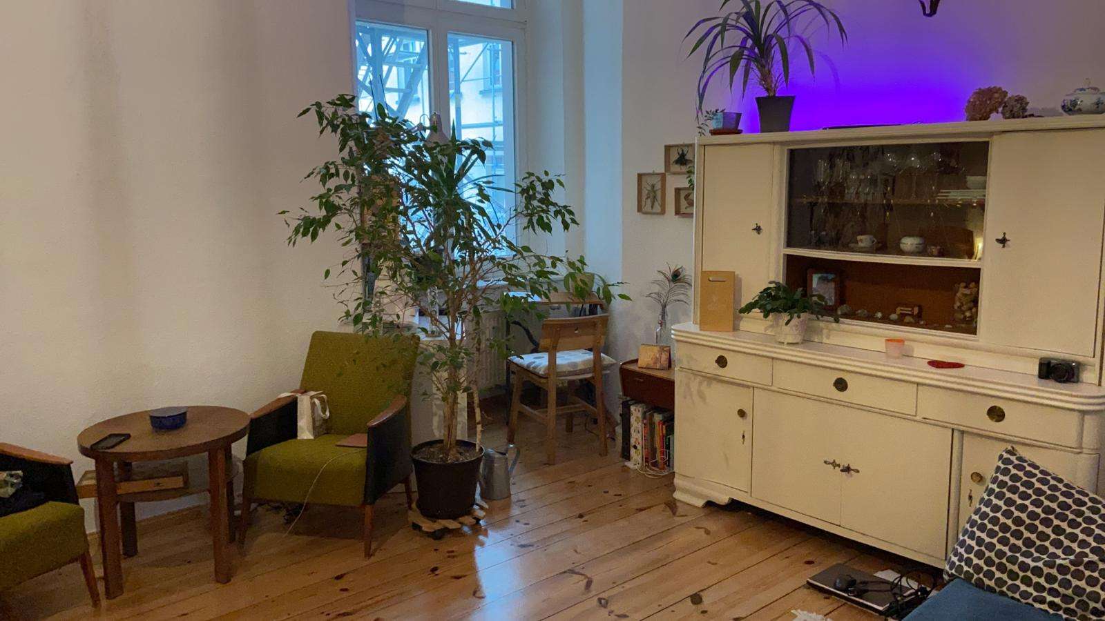 Bezugsfreie 2-Zimmer-Altbauwohnung mit großem Potenzial zur Umwandlung in 3 Zimmer!, Berlin – Bild 1