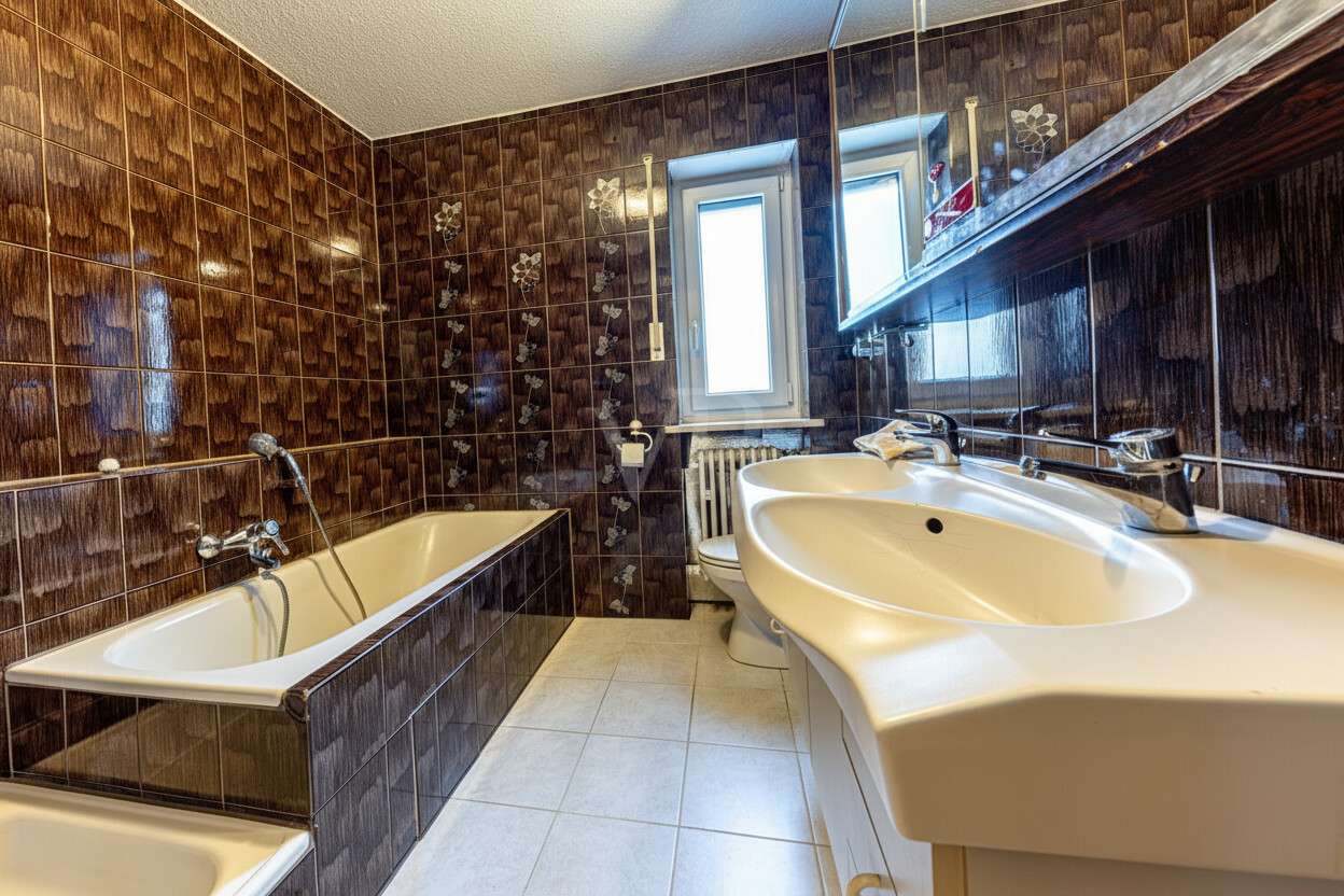 Immobilie in Pliening - Lichtdurchflutete 4-Zimmer-Wohnung mit Terrasse - Bild 1