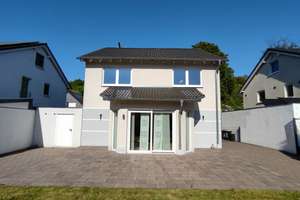 Provisionsfrei: Freistehendes Einfamilienhaus ca. 160 m² im Neubaugebiet