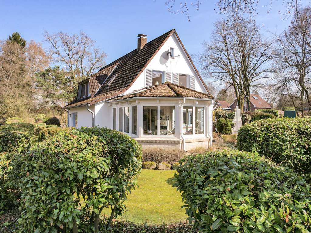 Immobilie in Deinstedt - Ruhige Wohnlage mit Anliegercharakter: Gepflegtes Einfamilienhaus mit Wintergarten, Sauna & viels... - Bild 0