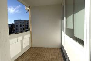 3-Zimmer-Wohnung II Nähe S-Bahn II Süd-Loggia II TG-Stellplatz II ab Sofort Bezugsfrei – Die vollständige Adresse der Immobilie erhältst du vom Anbieter., 50226 Frechen – Vorschaubild 6