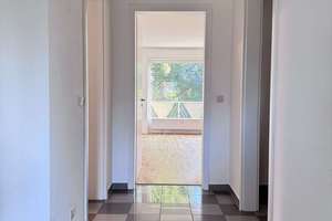 Sonnige 3-Zimmer-Wohnung in sehr gepflegtem Zustand mit eigenem Pkw-Stellplatz! – Die vollständige Adresse der Immobilie erhältst du vom Anbieter., 48161 Roxel, Münster – Vorschaubild 3