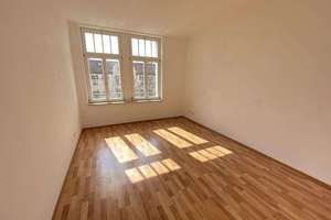 bezugsfrei, modern, Tageslichtbad mit Duschwanne, Balkon, ruhiges Wohnumfeld von Eutritzsch – Schönefelder Strasse 65, 4129 Eutritzsch, Leipzig – Vorschaubild 4