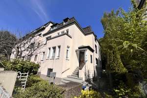 °°Renovierte - helle - 3 Zimmer Wohnung nähe des Grafenberger Waldes zu vermieten°°