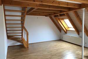 Gemütliche 4-Zimmer-DG-Maisonettewohnung  in Möhringen – Oberdorfstraße 10, 70567 Möhringen-Mitte, Stuttgart – Vorschaubild 2