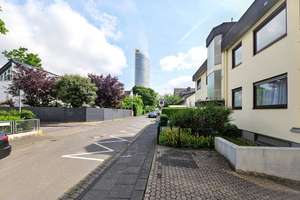 Willkommen zu Hause – Ihre charmante 2-Zimmer-Wohnung in Bonn-Gronau – Die vollständige Adresse der Immobilie erhältst du vom Anbieter., 53113 Gronau, Bonn – Vorschaubild 1