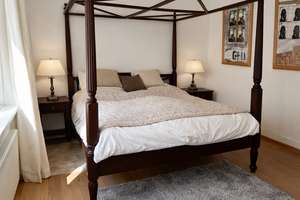 Elegante, lichtdurchflutete 3-Zimmer-Wohnung mit Balkon im Herzogpark, hochwertig teilmöbliert  – Pienzenauerstraße 30A, 81925 Herzogpark, München – Vorschaubild 6