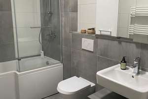 Stilvolle 3-Raum-Wohnung mit Dachterrasse und EBK in Würzburg – Die vollständige Adresse der Immobilie erhältst du vom Anbieter., 97082 Zellerau, Würzburg – Vorschaubild 7