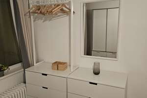 Vollausgestattete, möblierte 2-Zimmer Wohnung mit 2 Balkonen in Steglitz, ab sofort – Schmiljanstraße 4, 12161 Friedenau, Berlin – Vorschaubild 22