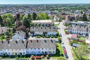 Reihenmittelhaus mit kleinem Garten, Garage und solider Substanz in ruhiger Lage – Die vollständige Adresse der Immobilie erhältst du vom Anbieter., 66953 Pirmasens, Pirmasens – Vorschaubild 12