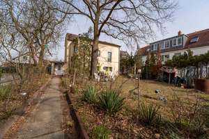 Platz für Ideen: Vielseitig nutzbares Grundstück mit Einfamilienhaus / Mehrgenerationenhaus – Die vollständige Adresse der Immobilie erhältst du vom Anbieter., 12623 Mahlsdorf, Berlin – Vorschaubild 2