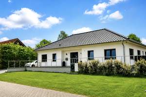 Moderner Bungalow (2022) – Energieklasse A - ruhige Lage - einzugsfertig - privat – Die vollständige Adresse der Immobilie erhältst du vom Anbieter., 29386 Dedelstorf – Vorschaubild 2