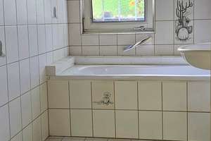 Sonniges, freistehendes Einfamilienhaus mit großzügigem Garten und Ausbaupotential – Die vollständige Adresse der Immobilie erhältst du vom Anbieter., 47441 Hülsdonk, Moers – Vorschaubild 10
