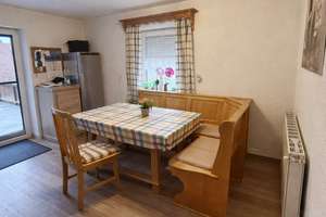 Zweifamilienhaus mit großem Potenzial für Handwerker und Gestalter – Die vollständige Adresse der Immobilie erhältst du vom Anbieter., 94107 Untergriesbach – Vorschaubild 4
