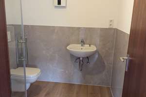 ab sofort: renovierte 2ZKB mit Infrarotheizung und Balkon, optional Stellplatz / Garage – 57074 Siegen, Siegen – Vorschaubild 18