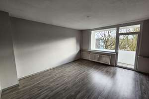 Attraktive 3,5-Zimmer-Wohnung mit Balkon und optimaler Anbindung – Werner Hellweg 106, 44803 Laer, Bochum – Vorschaubild 2