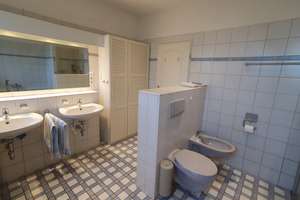 Exklusives Anwesen mit parkähnlichem Grundstück, Weitblick und flexiblen Nutzungsmöglichkeiten – Die vollständige Adresse der Immobilie erhältst du vom Anbieter., 56077 Ehrenbreitstein, Koblenz – Vorschaubild 11