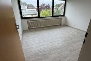 Lebendig wohnen in Holt: 3-Zimmer-Wohnung mit Balkon und Garage – Lindberghstraße 151, 41069 Holt, Mönchengladbach – Vorschaubild 11