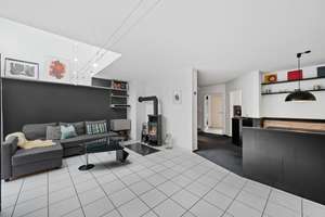 Familienparadies in Birkach- gepflegte DHH mit Sauna, Kamin und Gartenidylle – Die vollständige Adresse der Immobilie erhältst du vom Anbieter., 70599 Birkach-Süd, Stuttgart – Vorschaubild 3