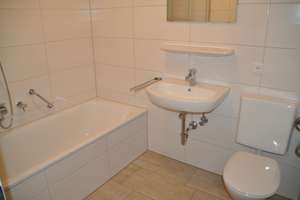 1,5 Zi.-WHG Feucht, neu renoviert, schöne Lage, Küche – Die vollständige Adresse der Immobilie erhältst du vom Anbieter., 90537 Feucht – Vorschaubild 11
