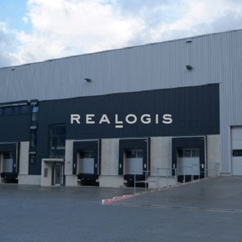 Umland Dresden | ca. 10.000 m² Logistikfläche | teilbar ab 3.000 m² | Rampen & Sprinklerung