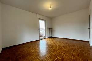 Helle drei Zimmer Wohnung an der Gänsheide (Stuttgart Ost) – Die vollständige Adresse der Immobilie erhältst du vom Anbieter., 70184 Gablenberg, Stuttgart – Vorschaubild 4