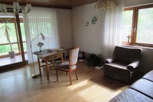 Achern freist. EFH mit gr Grundstück 761qm, 220 qmWFL, Bj 1988
Balkon Winterg – Die vollständige Adresse der Immobilie erhältst du vom Anbieter., 77855 Achern – Vorschaubild 1