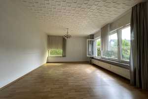 Freistehendes Zweifamilienhaus mit schönem Garten – Ulmenstraße 22, 73529 Ostalbkreis – Vorschaubild 7