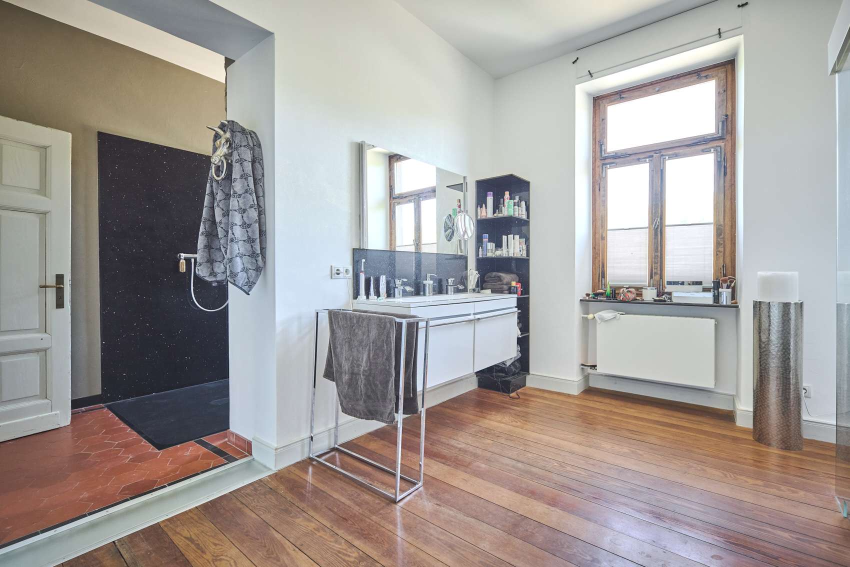 Immobilie in Hundsdorf - Exklusives Anwesen mit parkähnlichem Garten in Randlage 
von Hundsdorf bei Koblenz - Bild 5