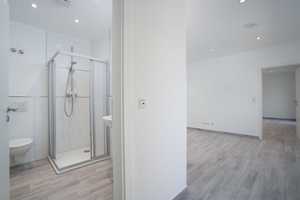 Idyllisches Wohnen im Grünen: Moderne Wohnung zur Miete in Bliesdorf, Schashagen – Brodauer Str. 5, 23730 Ostholstein (Kreis) – Vorschaubild 4