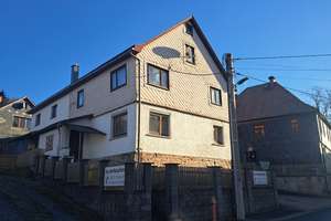 Einfamilienhaus in Marisfeld, Ort des kleinen Thüringer Waldes – Die vollständige Adresse der Immobilie erhältst du vom Anbieter., 98530 Marisfeld – Vorschaubild 1