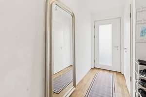 Provisionsfrei – Familienfreundliches Haus mit hochwertiger Ausstattung & sonniger Terrasse – Die vollständige Adresse der Immobilie erhältst du vom Anbieter., 63477 Maintal – Vorschaubild 2