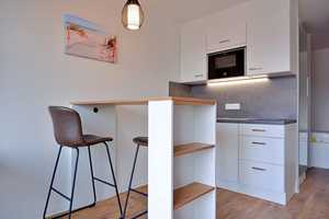 Möbliertes Business-Apartment in Zentrumsnähe in Reutlingen! – Reutlingen (Kreis) – Vorschaubild 2