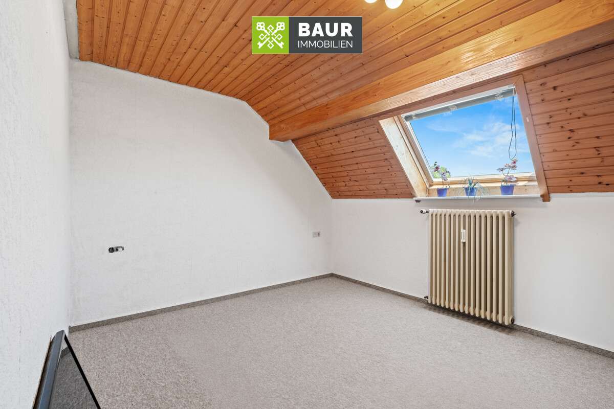 Immobilie in Baienfurt - 360°| Einfamilienhaus mit Einliegerwohnung in zentraler Lage von Baienfurt auf großem Grundstück! - Bild 3